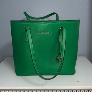 Green Michael Kors tote